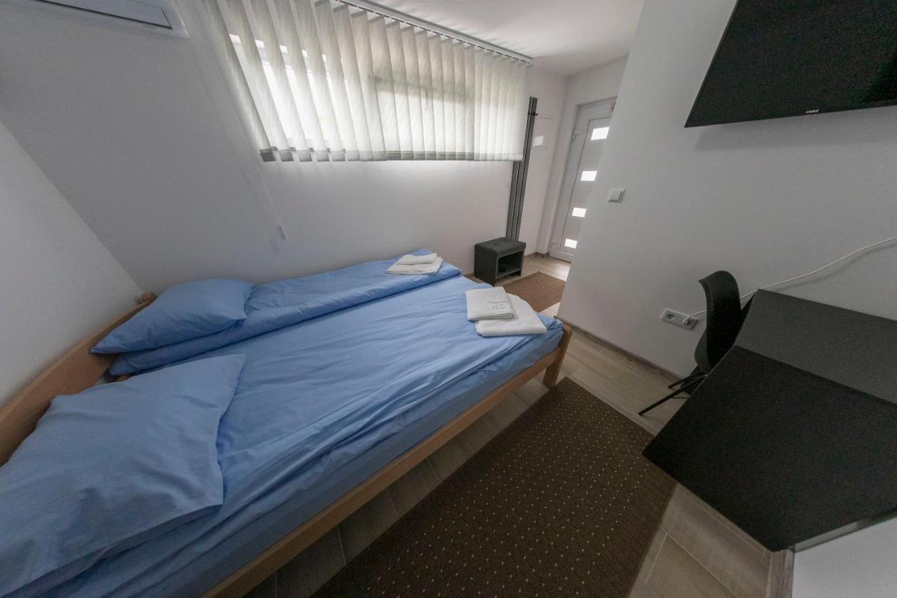 Konak Kod Hame Bihać Extérieur photo